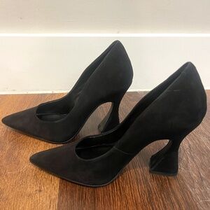Steve Madden Black Suede Heel